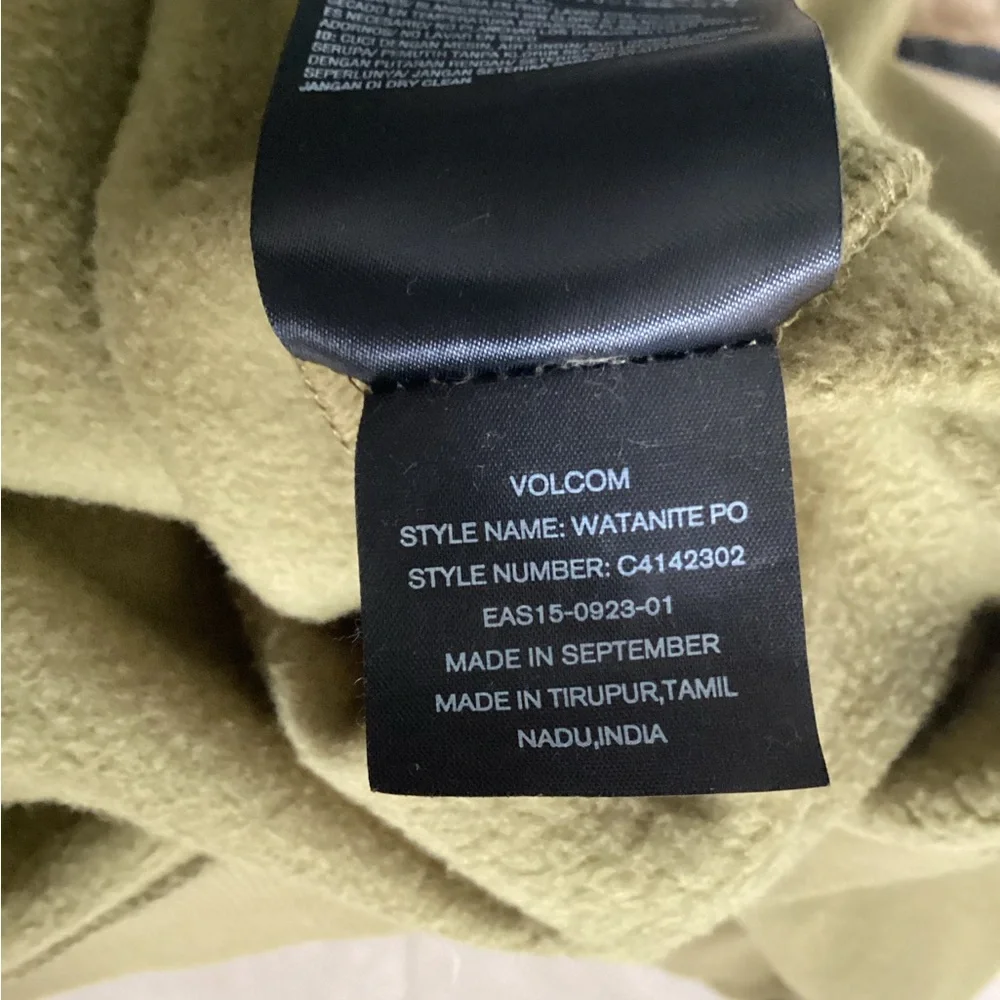VOLCOM hoodie M 10 / 12 NWOT Watanite surf ski skateboarding - Picture 6 of 10